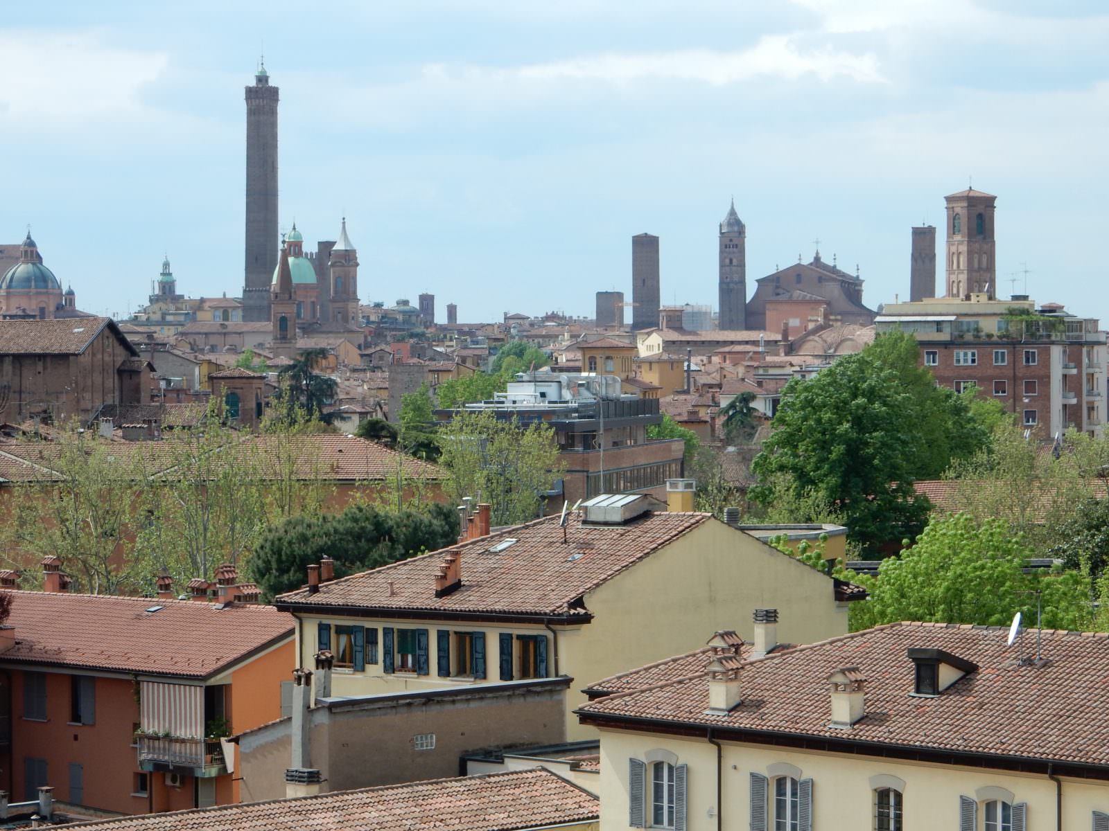 The Basics of Beautiful Bologna, Italy